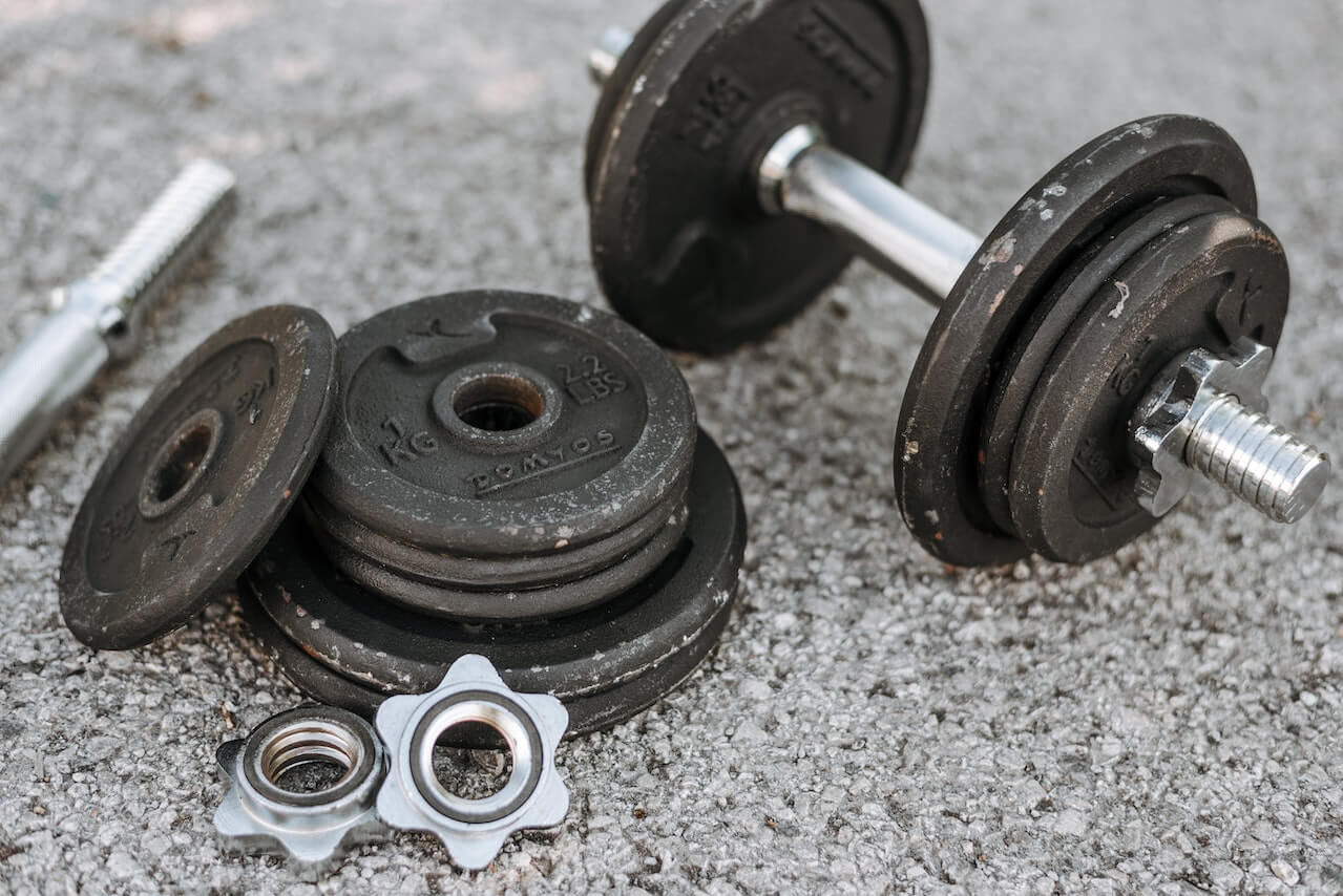 gastblog praktische tips voor krachttraining in een drukke levensstijl
